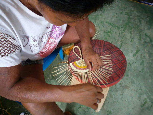 Leque Decorativo Indígena Palha de Tucumã Etnia Baré M